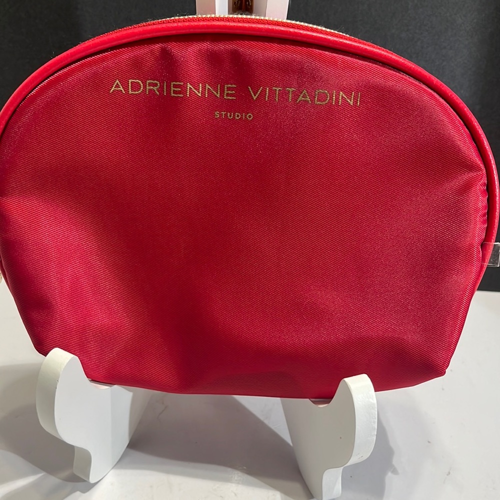 Adrienne Vittadini Studio red make up bag mini